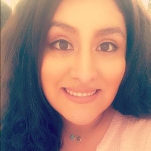 Meet your Posher, Sherly